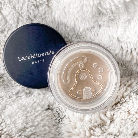 NEW bareMinerals SPF Mate Foundation Fairly Medium